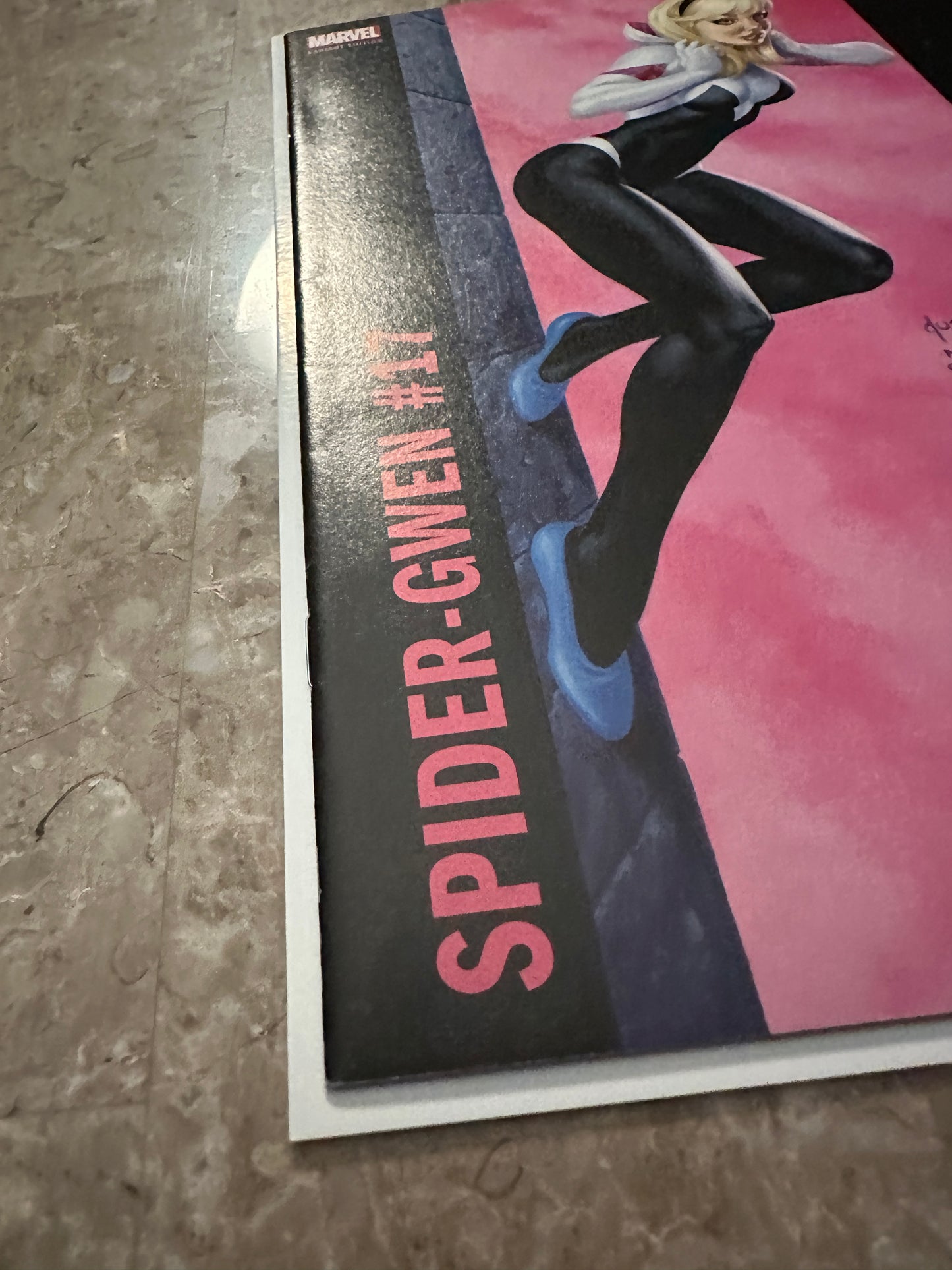 Spider-Gwen #17 Jusko Cover NM- 9.2 (2017 Marvel)