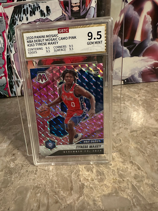 Tyrese Maxey #263 GBTC 9.5 Mint+ (2020 Panini Mosaic NBA Debut)-Pink Camo