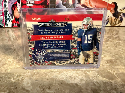 Leonard Moore 2026 Leaf Optichrome Football College Town Auto Pink /6