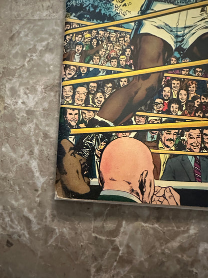 Superman vs. Muhammad Ali VG+ 4.5-5.0 (1978 DC) - Nice copy for grade