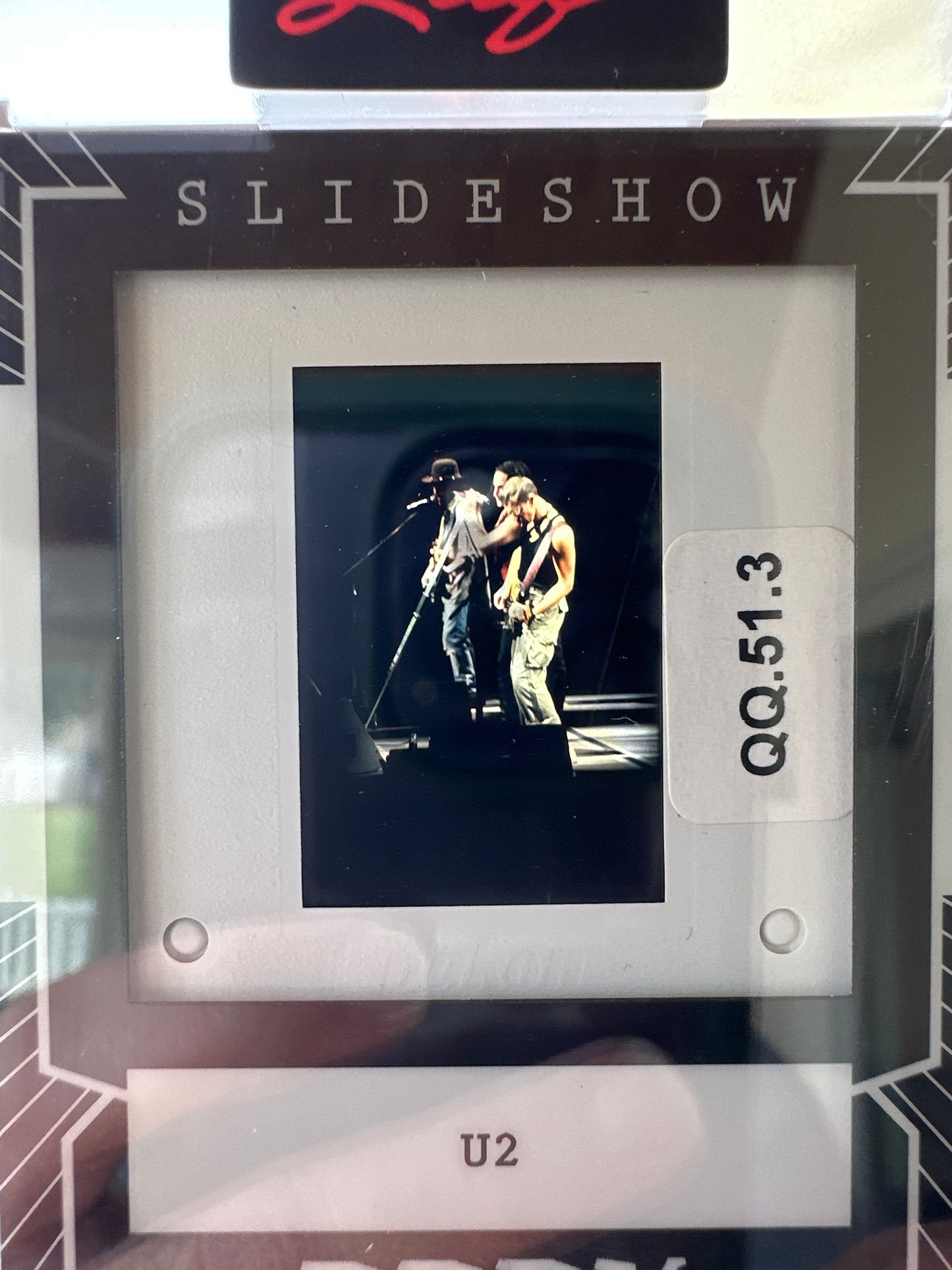 2026 Leaf Slideshow U2 Encased Original Rock Slides Insert