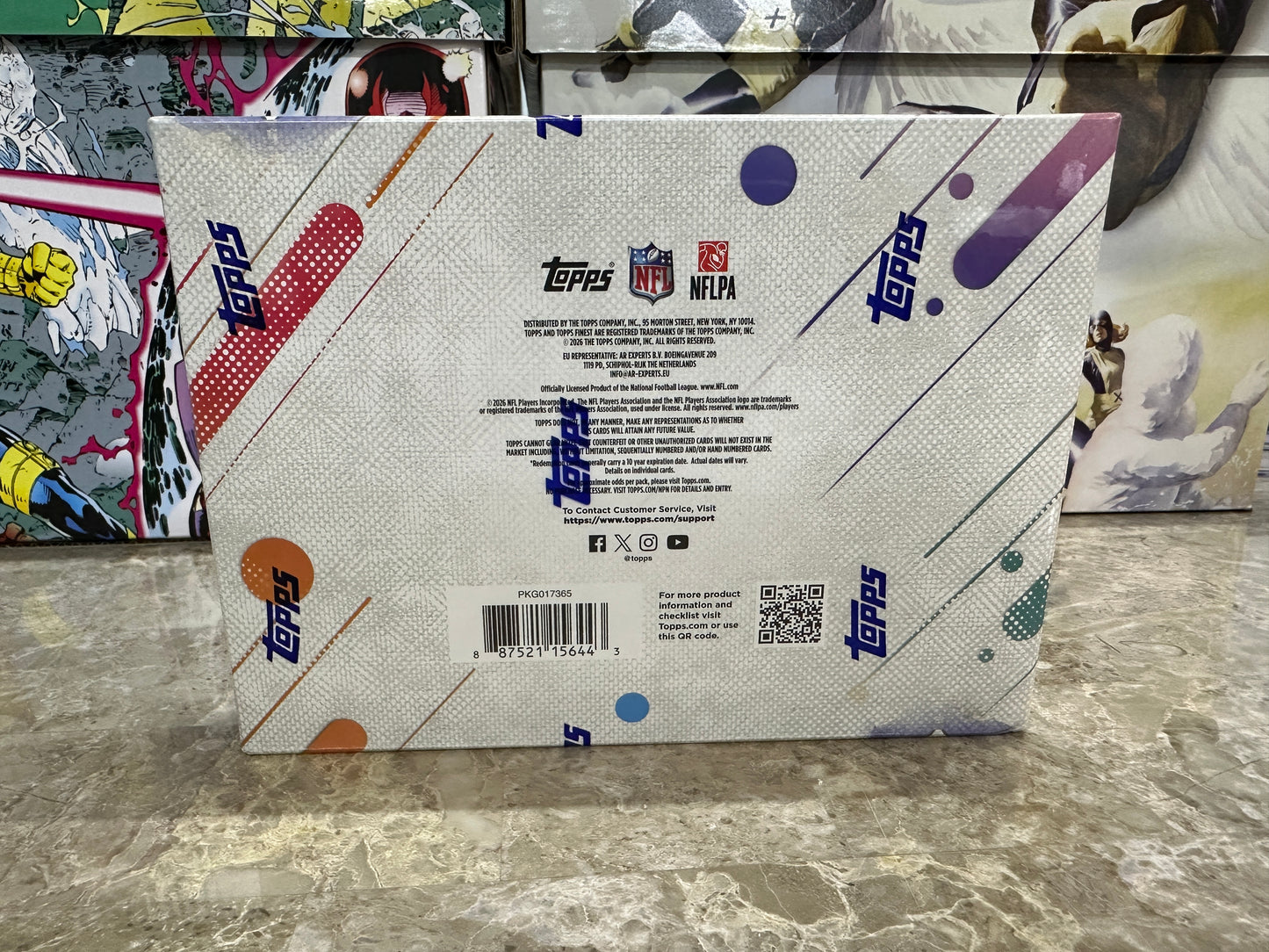 2025 Topps Finest Football Hobby Box