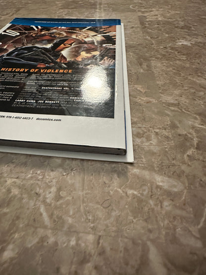 Deathstroke TPB DC Universe Rebirth #1 (2017 DC)