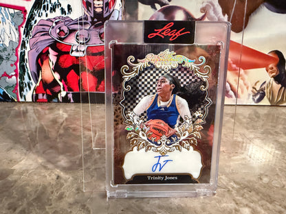 Trinity Jones 2026 Leaf Signature Series Base PTEG Clear Auto Gold 1/1