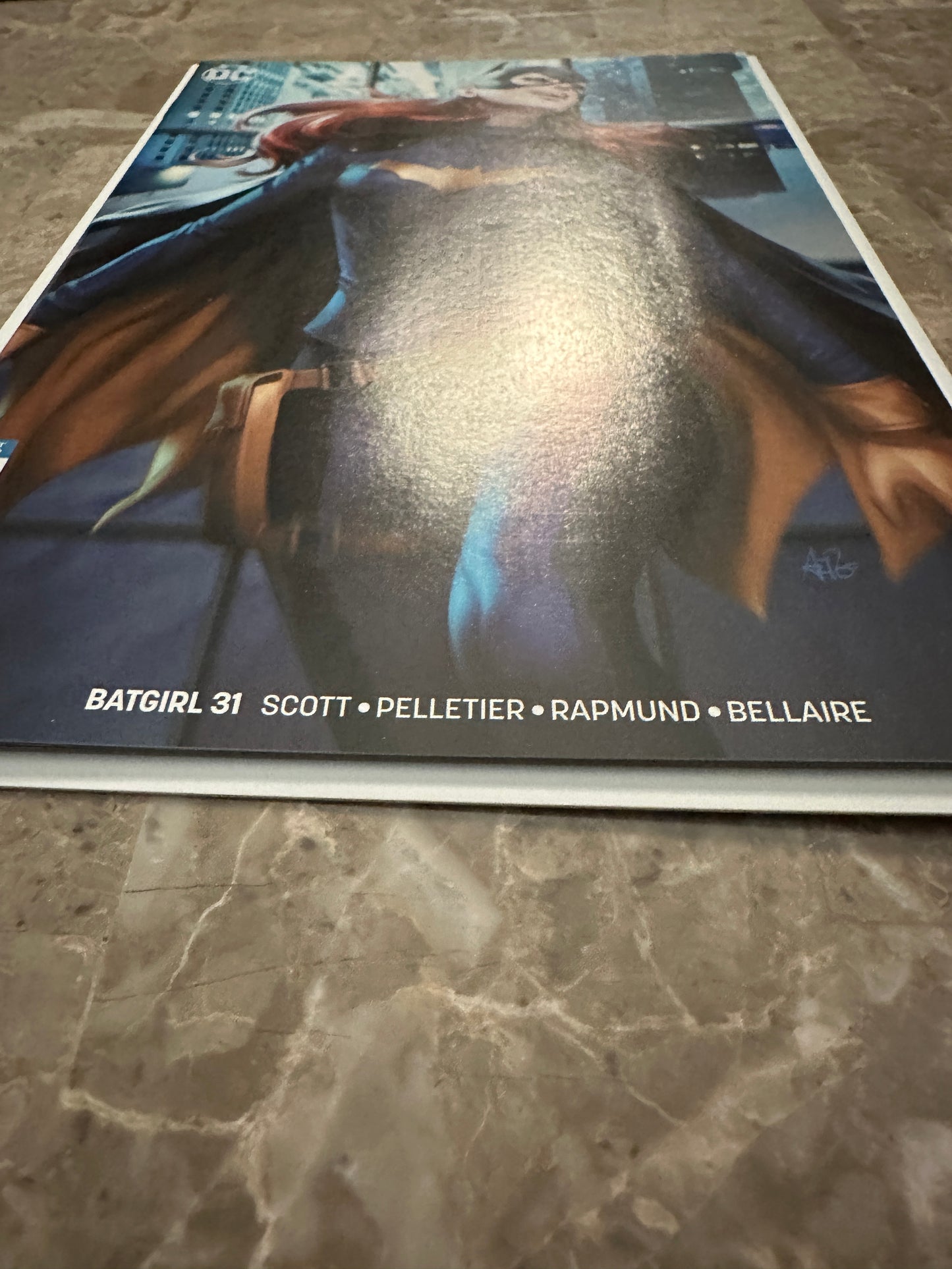 Batgirl #31 High Grade (2019 DC) - Lau/Artgerm Cover