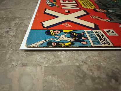 X-Men #22 FN+ 6.5 (1966 Marvel Comics) - Strong copy