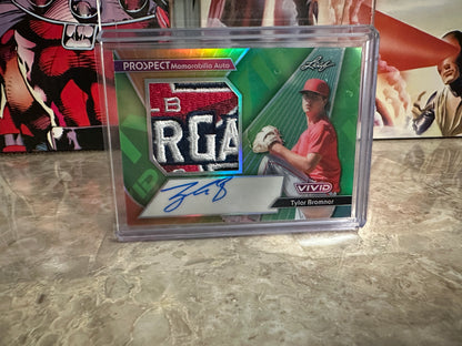 Tyler Bremner 2026 Leaf Vivid Prospect Patch AUTO /25 Angels #2 Pick