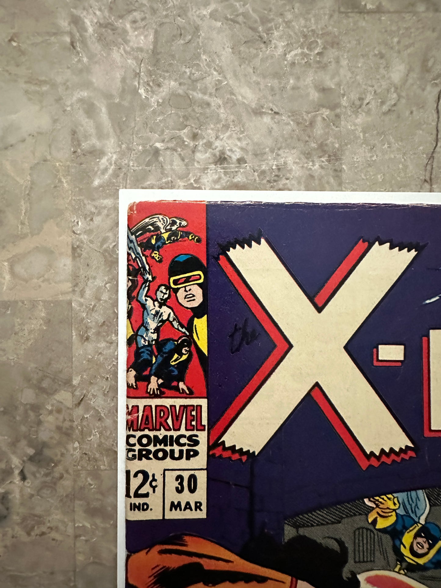X-Men #30 FN- 5.5 (1967 Marvel Comics) - Nice looking copy for grade