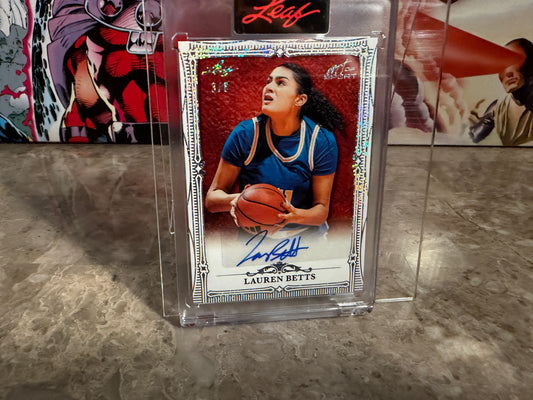 Lauren Betts 2026 Leaf Art of Sport Base Auto Sparkle /6