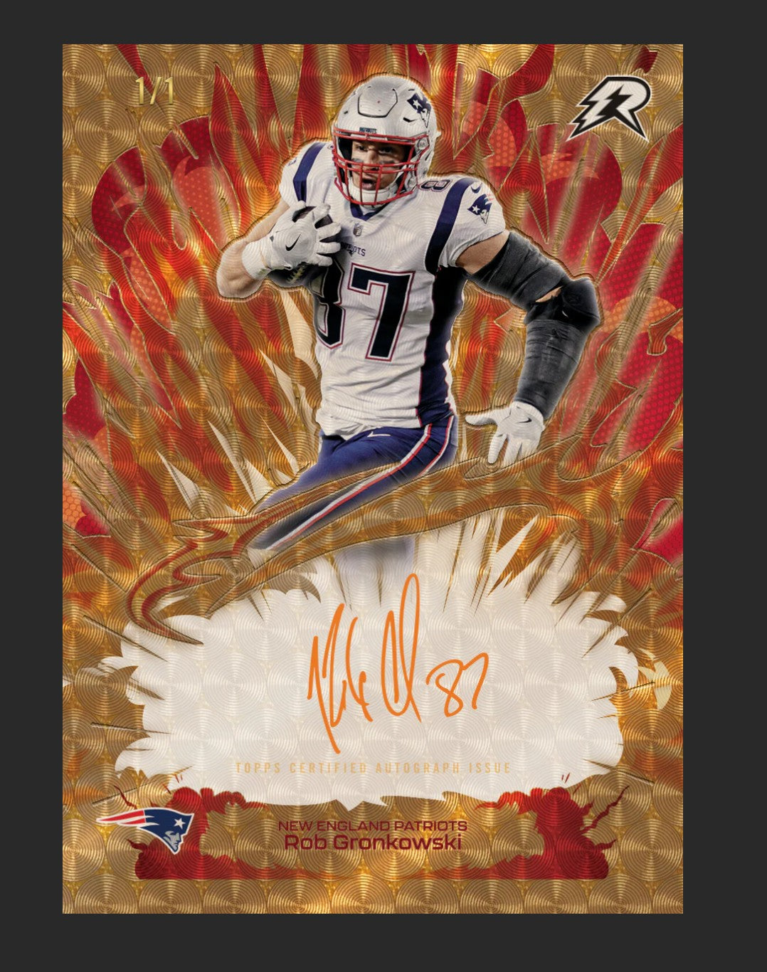 2025 Topps Resurgence Football Hobby Box