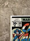 Captain America #209 (Marvel Comics 1977) - VF