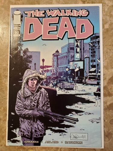 WALKING DEAD #90 ROBERT KIRKMAN  (IMAGE COMICS 2011) VF