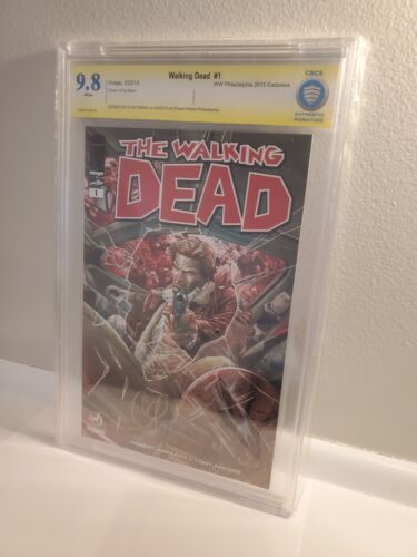 Walking Dead #1 WW Philadelphia Exclusive CBCS 9.8 SS - Clay Mann (2015)