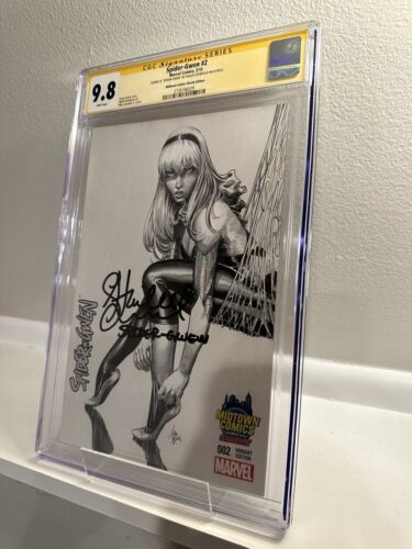 Spider-Gwen #2 CGC 9.8 SS Hailee Steinfeld (2015) - Midtown Comics Sketch Ed.