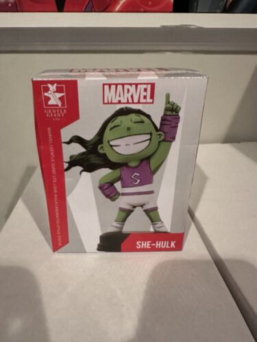 Marvel Gentle Giant Limited Edition She-Hulk (761/3000) - New In Box