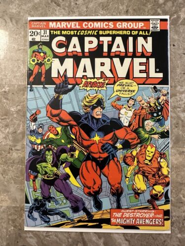 Captain Marvel #31 (Marvel Comics 1974) - VF