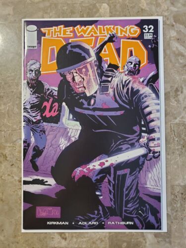 WALKING DEAD #32 EARLY RUN  ROBERT KIRKMAN  IMAGE (2006) VF/NM