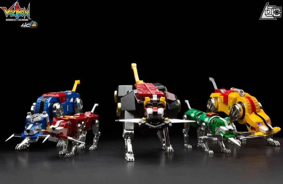 🦁 Voltron 40th Anniversary Gift Set with Light-Up Sound Base