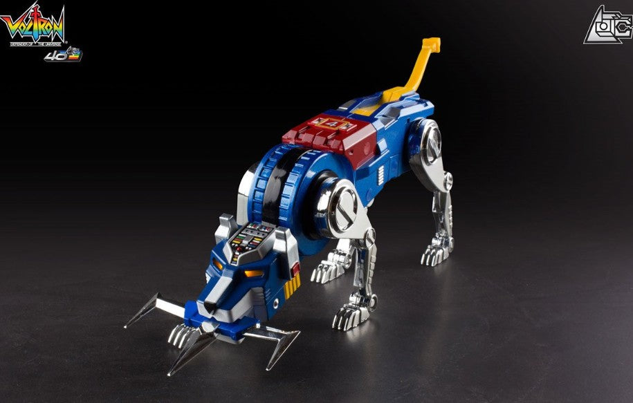 🦁 Voltron 40th Anniversary Gift Set with Light-Up Sound Base